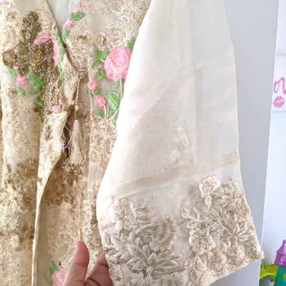 Stunning aghar Noor formal kurta - Picture 3 of 3